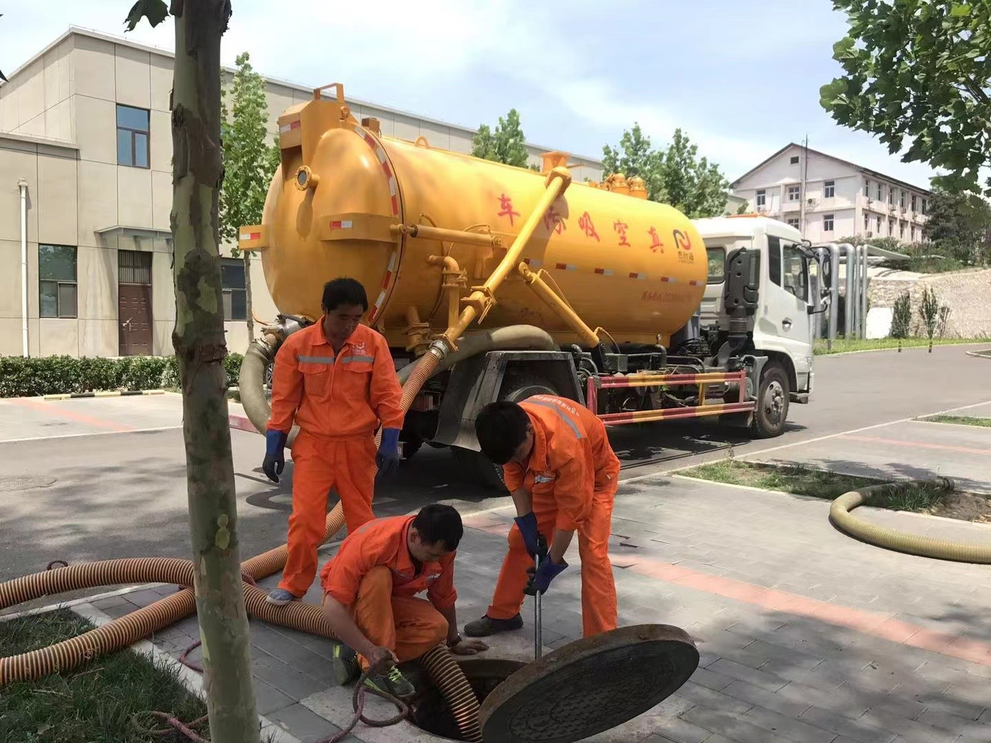 海林化粪池清理与5-8吨吸粪车施工效率分析
